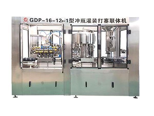 16-12-1沖瓶灌裝打塞三合一.